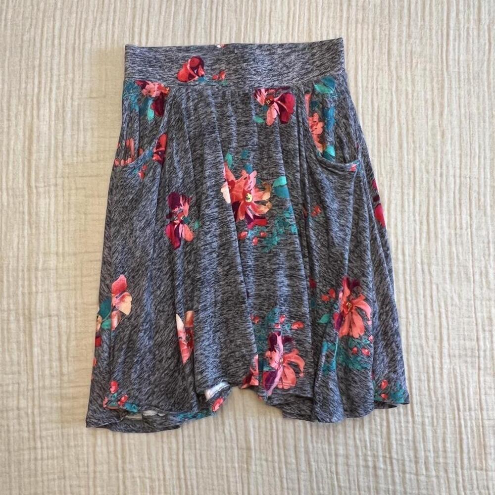 SO® brand skater mini skirt with pockets